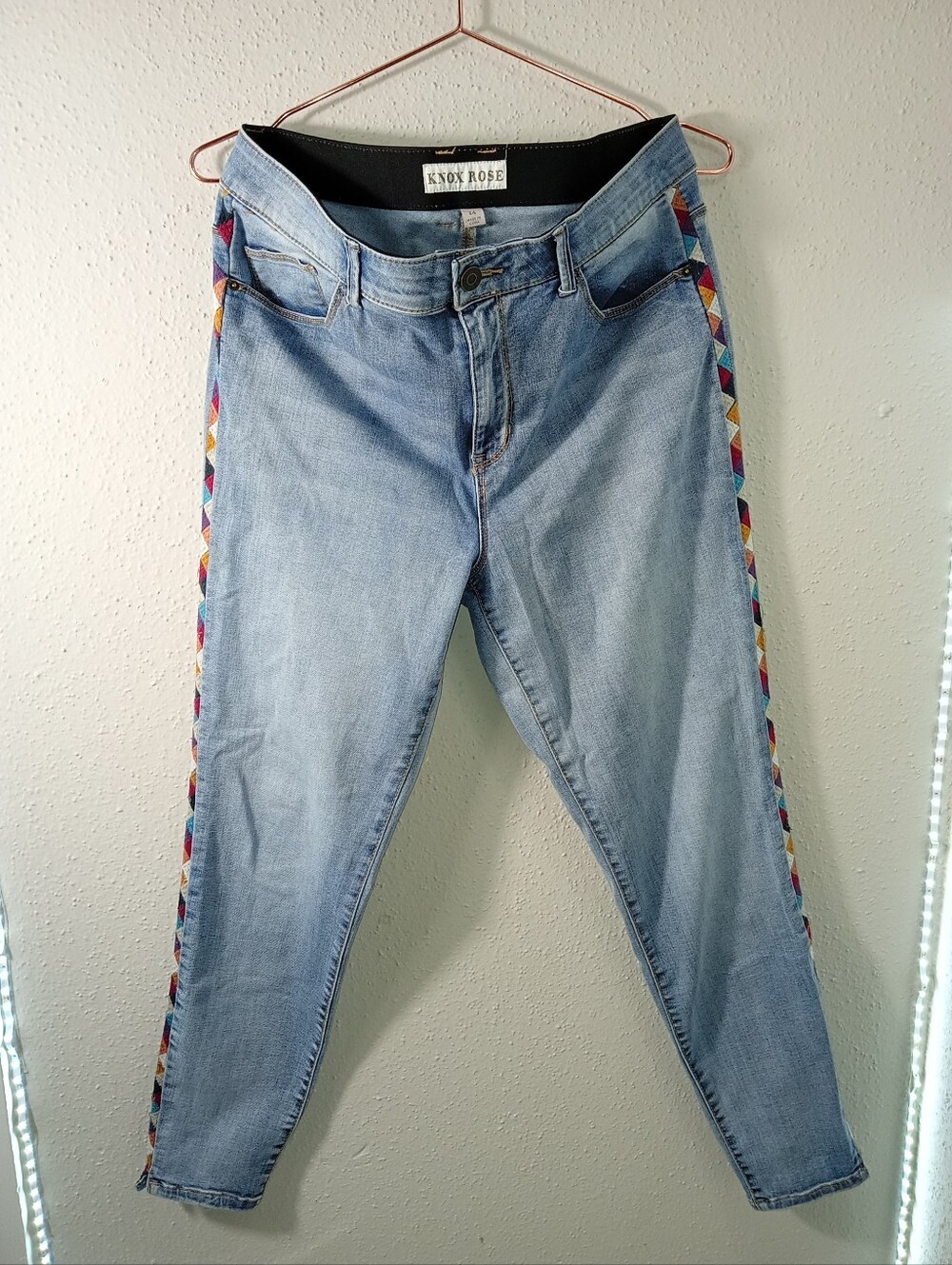 Knox Rose Light Blue Skinny Jeans with Colorful Side Embroidery sz 14